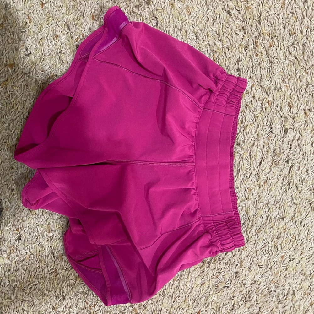 Ripened Raspberry hotty hots Lululemon